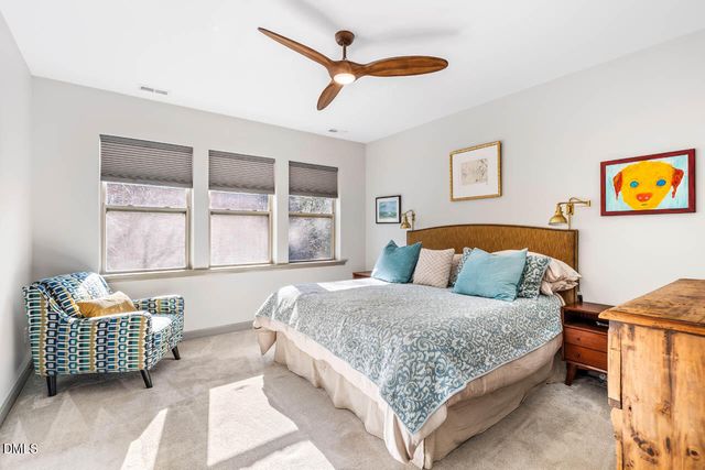 105 Medfield Court, Chapel Hill, NC 27517