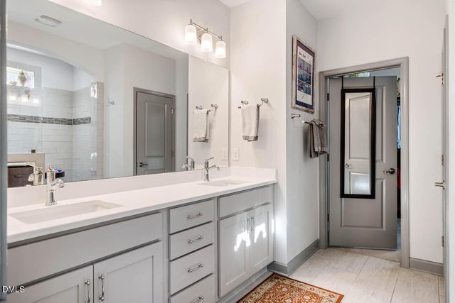 105 Medfield Court, Chapel Hill, NC 27517