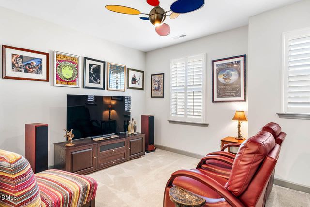 105 Medfield Court, Chapel Hill, NC 27517