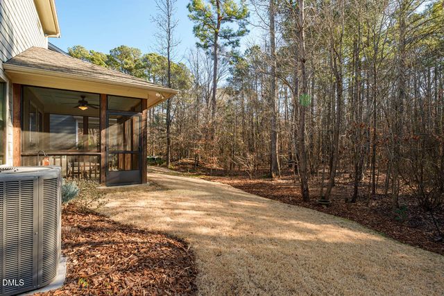 105 Medfield Court, Chapel Hill, NC 27517