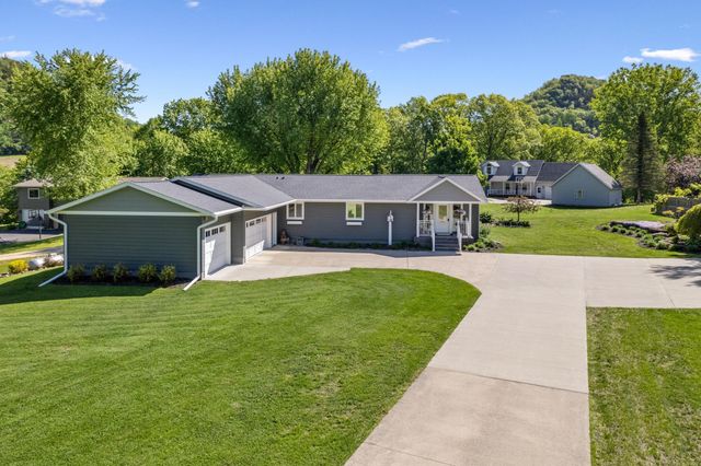 W770 Meadow Lane, Fountain City, WI 54629