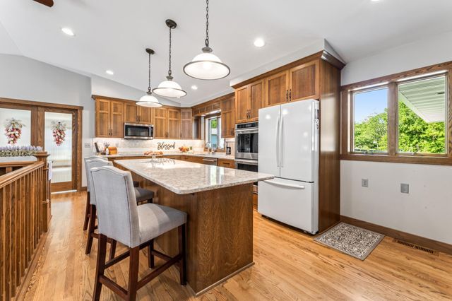 W770 Meadow Lane, Fountain City, WI 54629