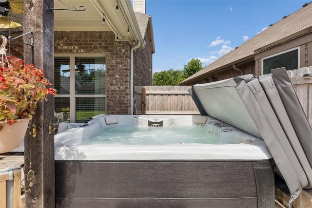 906 Bald Cypress Drive, Fate, TX 75087