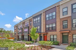 7367 BLADE DR, Falls Church, VA 22042