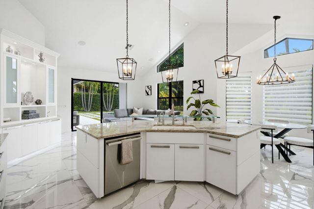 10720 Ave Of The Pga, Palm Beach Gardens, FL 33418