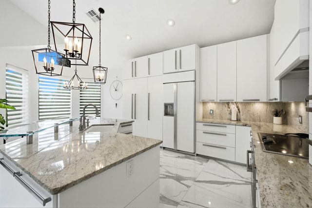 10720 Ave Of The Pga, Palm Beach Gardens, FL 33418