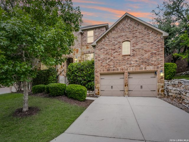 3519 CREST NOCHE DR, San Antonio, TX 78261