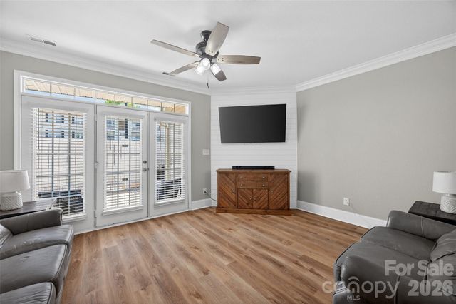 4071 Center Place Drive, Harrisburg, NC 28075