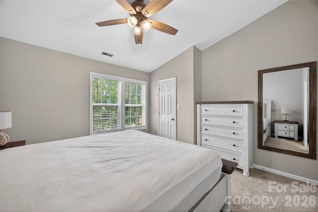 4071 Center Place Drive, Harrisburg, NC 28075