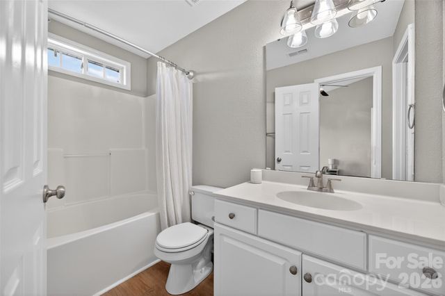 4071 Center Place Drive, Harrisburg, NC 28075