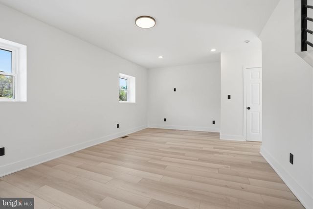 511 STERNER MILL RD, Feasterville Trevose, PA 19053