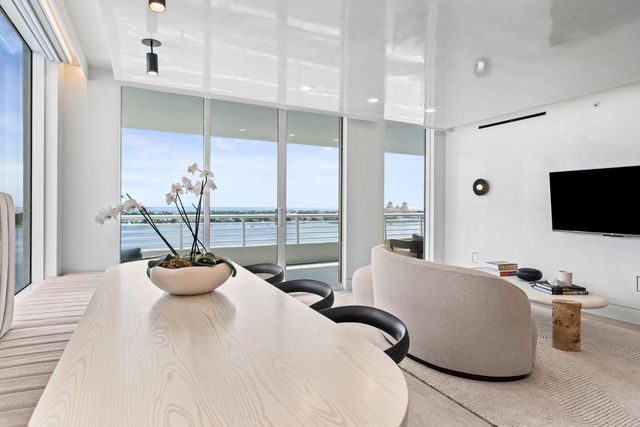 1551 N Flagler Drive 1501, West Palm Beach, FL 33401