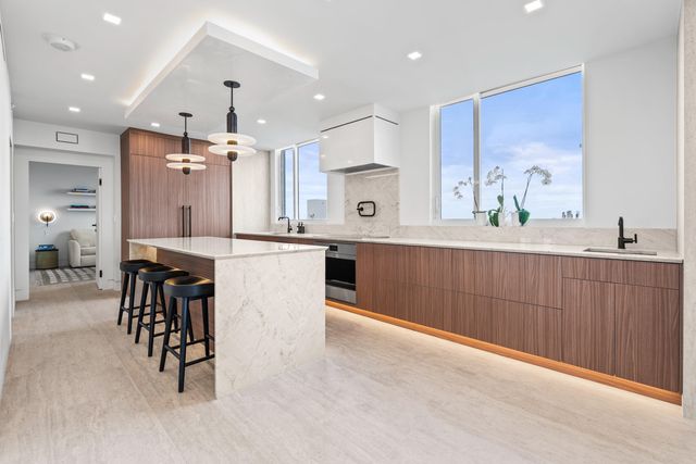 1551 N Flagler Drive 1501, West Palm Beach, FL 33401