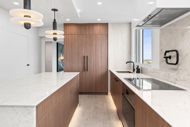 1551 N Flagler Drive 1501, West Palm Beach, FL 33401