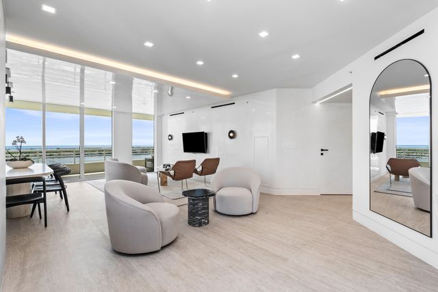 1551 N Flagler Drive 1501, West Palm Beach, FL 33401