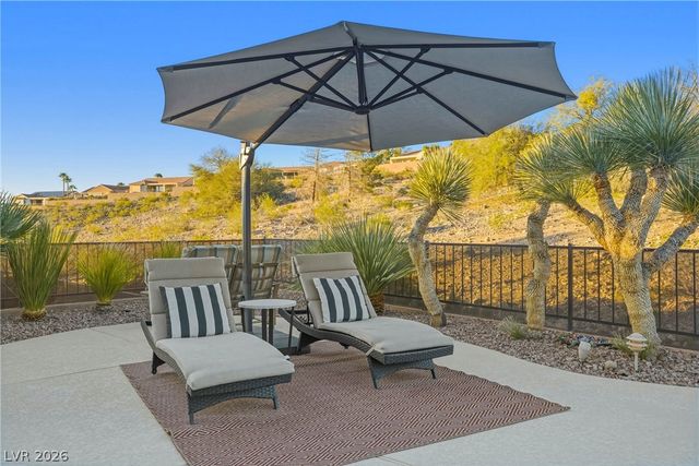 2372 Hardin Ridge Drive, Henderson, NV 89052