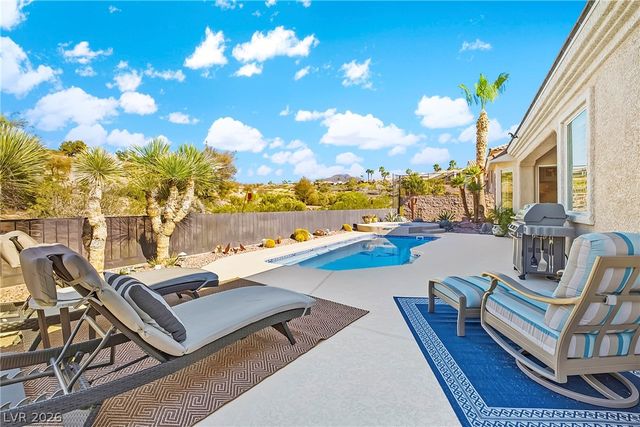 2372 Hardin Ridge Drive, Henderson, NV 89052