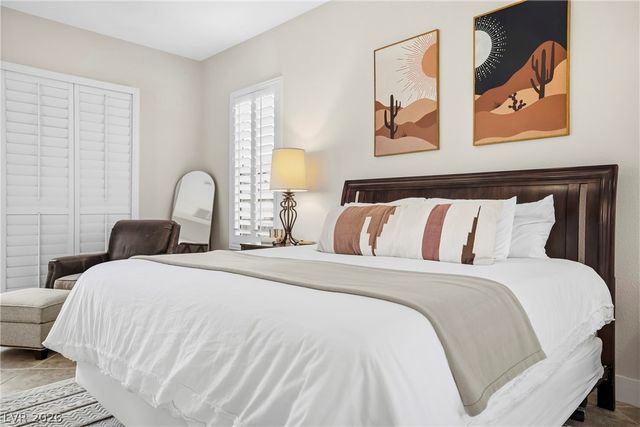 2372 Hardin Ridge Drive, Henderson, NV 89052