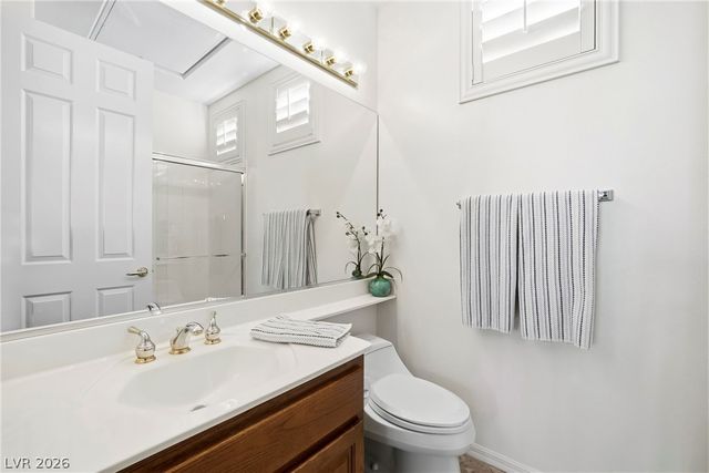 2372 Hardin Ridge Drive, Henderson, NV 89052