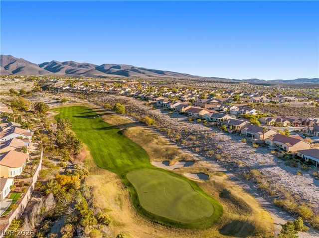 2372 Hardin Ridge Drive, Henderson, NV 89052