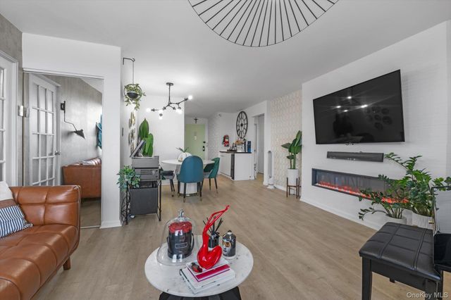 125-10 Queens Boulevard 2205, Kew Gardens, NY 11415