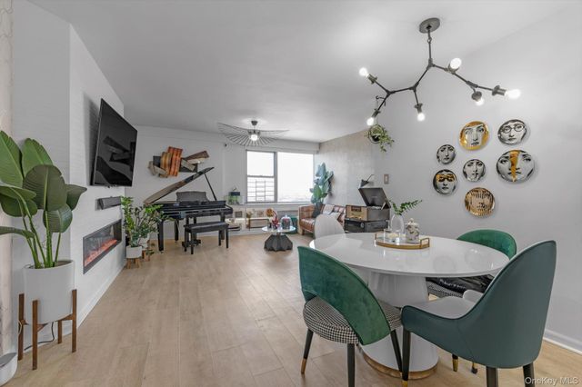 125-10 Queens Boulevard 2205, Kew Gardens, NY 11415