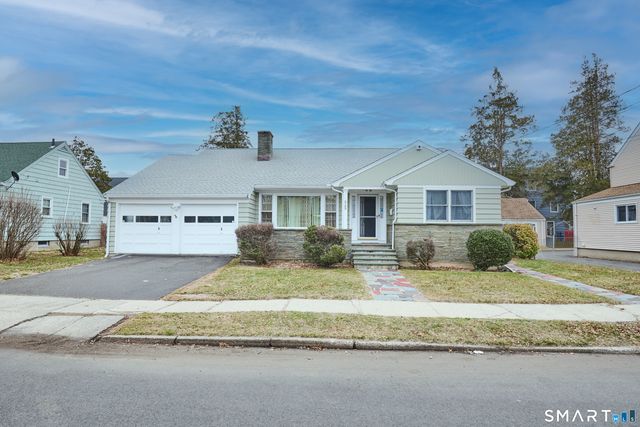 523 West Jackson Avenue, Bridgeport, CT 06604