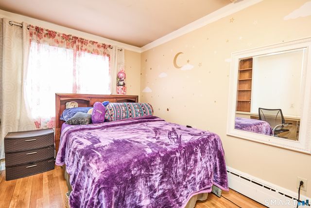 523 West Jackson Avenue, Bridgeport, CT 06604