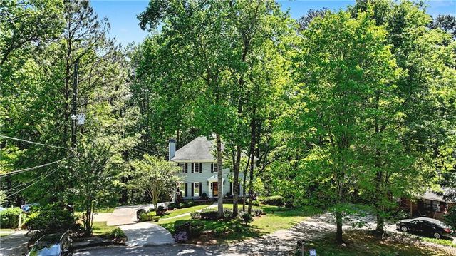 5602 Grist Stone Drive, Lilburn, GA 30047