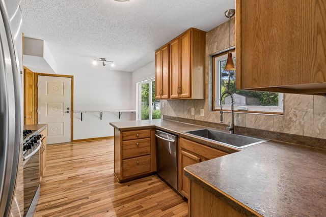 2841 Riviera Drive N, White Bear Lake, MN 55110