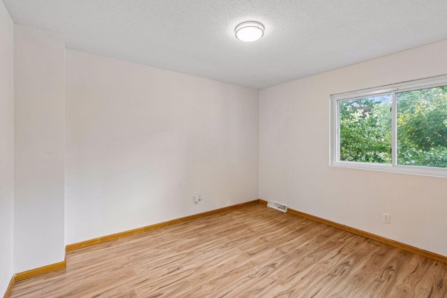 2841 Riviera Drive N, White Bear Lake, MN 55110