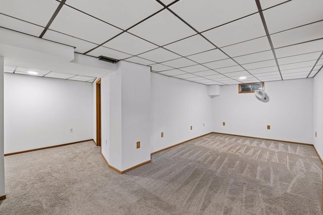 2841 Riviera Drive N, White Bear Lake, MN 55110