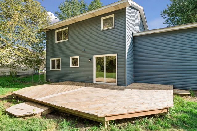 2841 Riviera Drive N, White Bear Lake, MN 55110