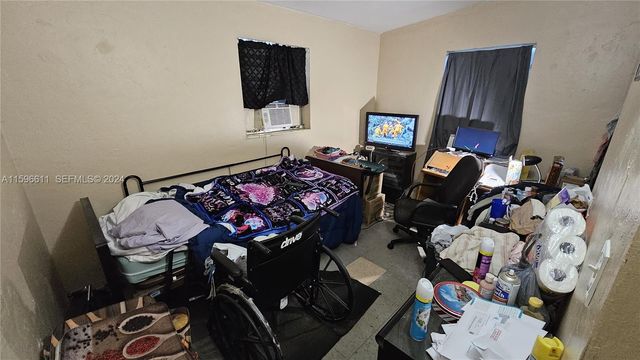 155 NW 30th Terrace, Fort Lauderdale, FL 33311