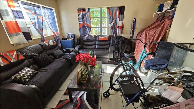 155 NW 30th Terrace, Fort Lauderdale, FL 33311