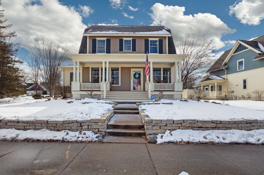 176 Rutherford Road, Stillwater, MN 55082