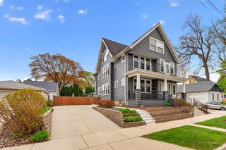 1723 Ontario STREET #1725, Milwaukee, WI 53207