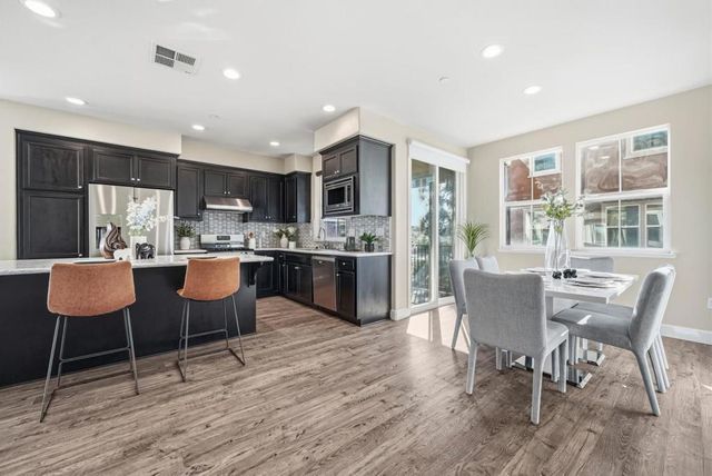 38946 Water Lily Place, Newark, CA 94560