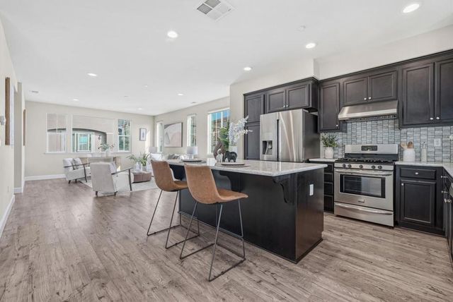 38946 Water Lily Place, Newark, CA 94560