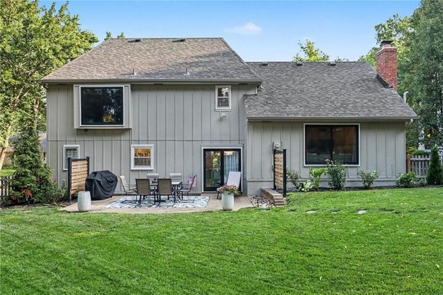 12860 Sagamore Road, Leawood, KS 66209