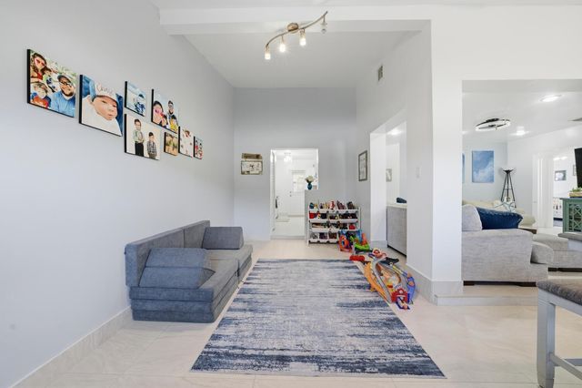 1308 SW 17th Avenue, Fort Lauderdale, FL 33312