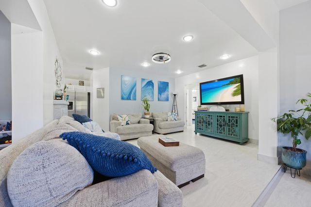 1308 SW 17th Avenue, Fort Lauderdale, FL 33312