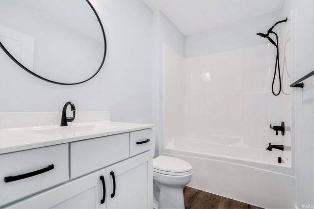 3916 Timber Lake Court, Elkhart, IN 46514