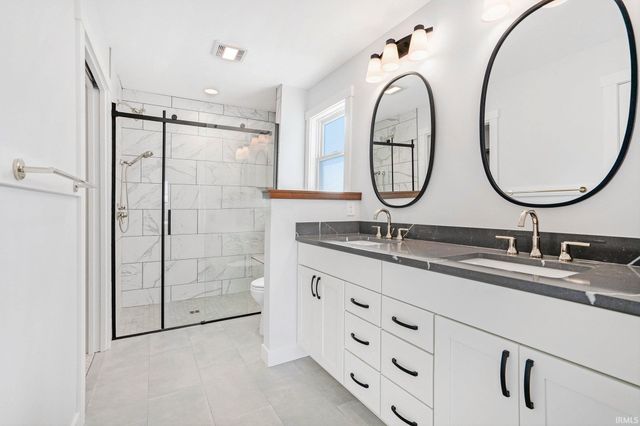 3916 Timber Lake Court, Elkhart, IN 46514