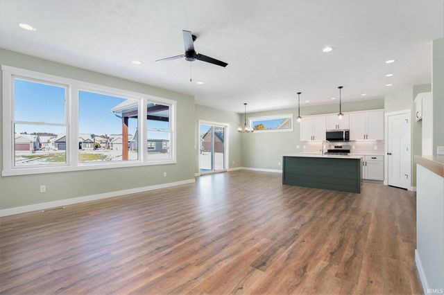 3916 Timber Lake Court, Elkhart, IN 46514