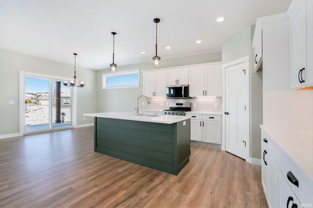 3916 Timber Lake Court, Elkhart, IN 46514