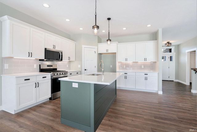 3916 Timber Lake Court, Elkhart, IN 46514