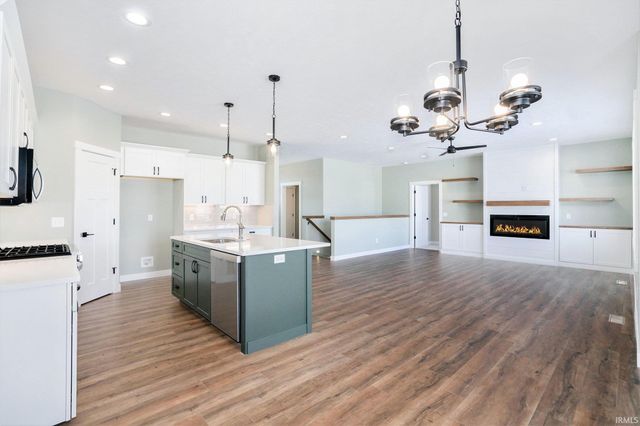 3916 Timber Lake Court, Elkhart, IN 46514