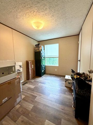 1050 Burgin Road, Lawrenceburg, KY 40342
