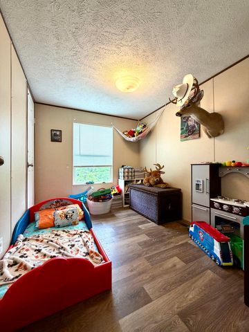 1050 Burgin Road, Lawrenceburg, KY 40342